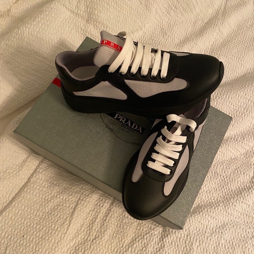 Prada sneakers men 8.5 women 10